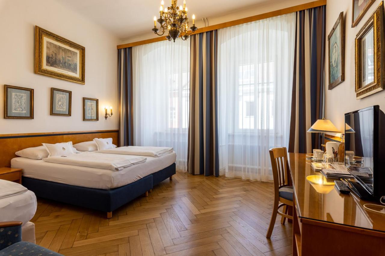 Boutique Hotel Goldenes Lamm Villach Zewnętrze zdjęcie