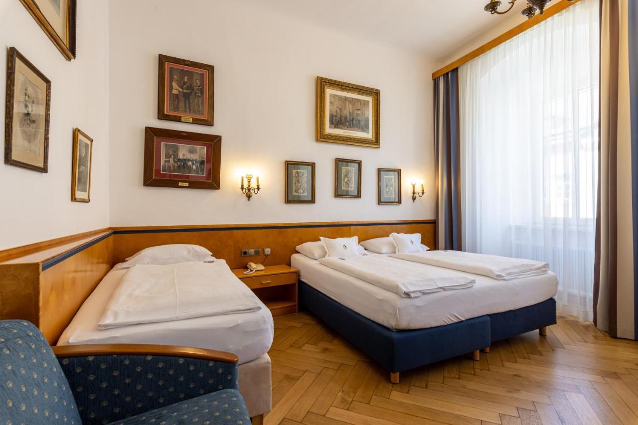 Boutique Hotel Goldenes Lamm Villach Zewnętrze zdjęcie