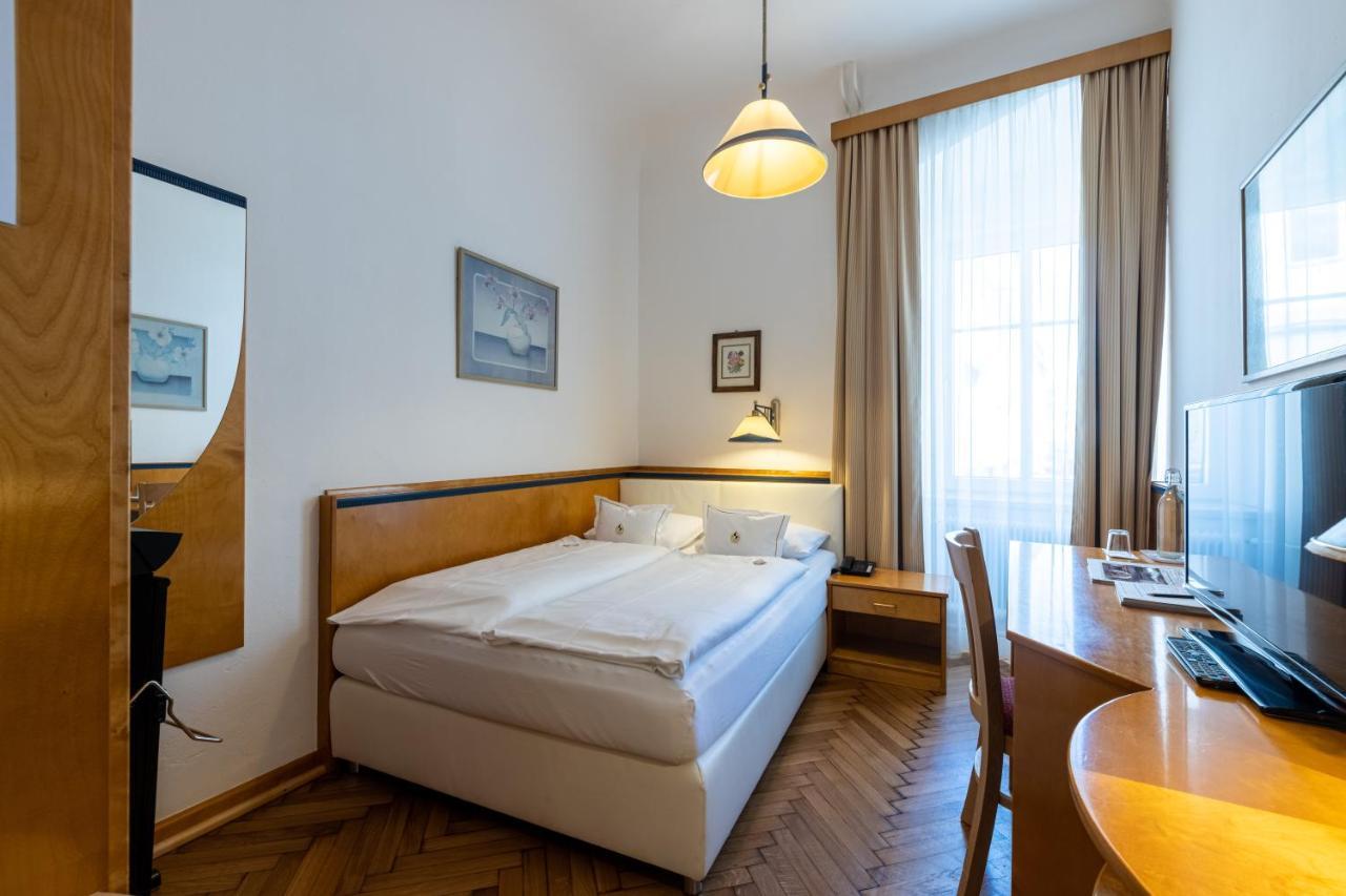 Boutique Hotel Goldenes Lamm Villach Zewnętrze zdjęcie