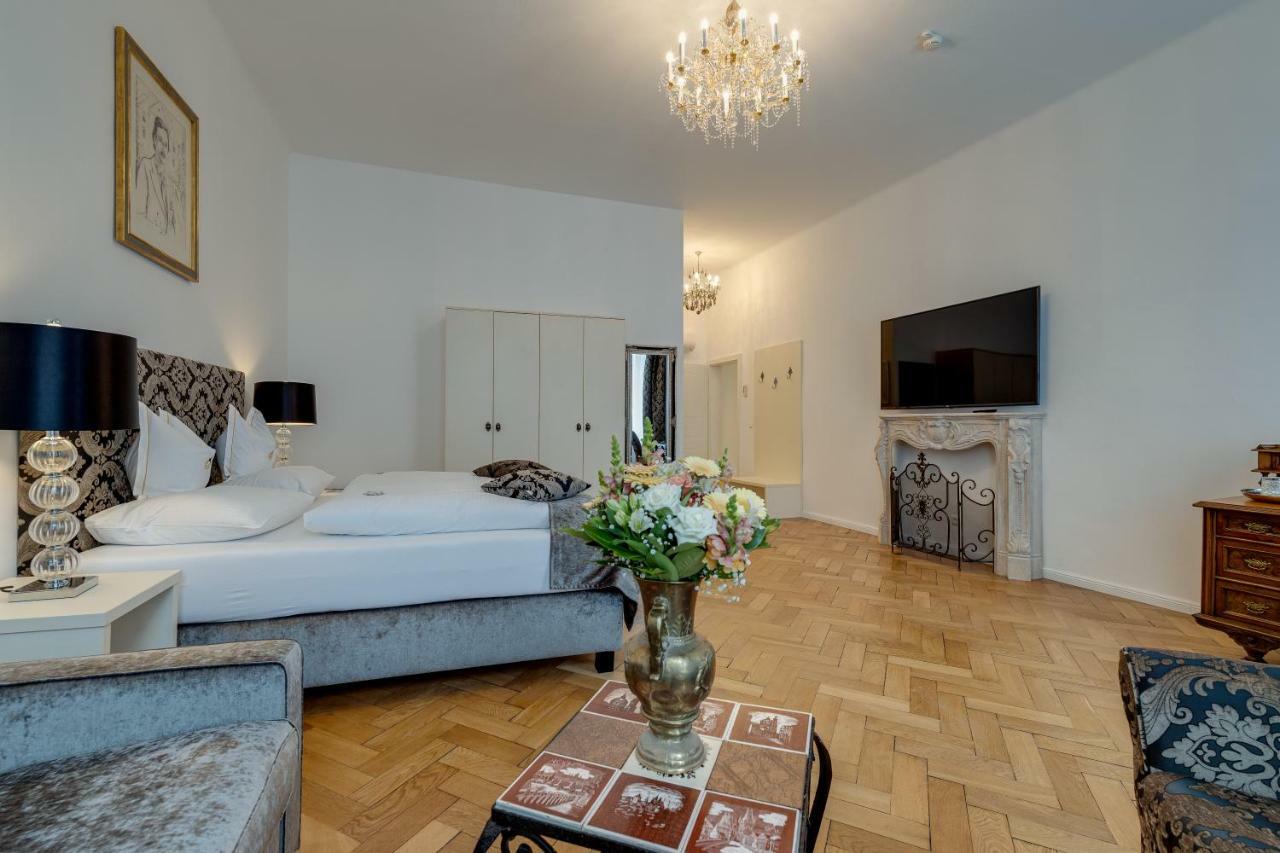 Boutique Hotel Goldenes Lamm Villach Zewnętrze zdjęcie